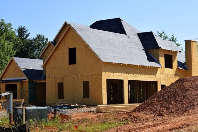 Plomberie dans une maison en bois : installation et bonnes pratiques Plomberie dans une maison en bois : installation et bonnes pratiques